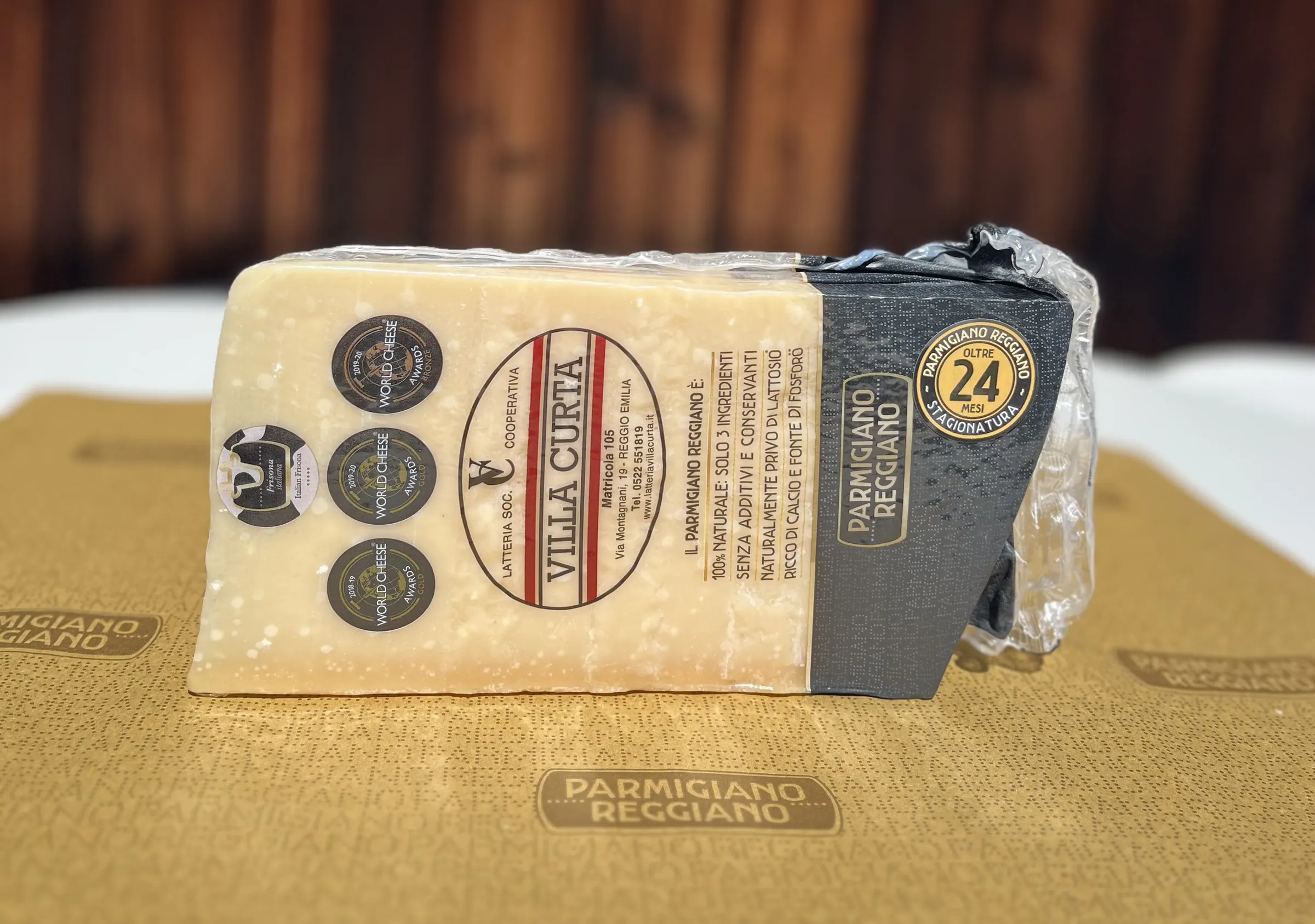 Parmigiano Reggiano DOP 24 Monate gereift, 500 g Stück von Casa Ibatici